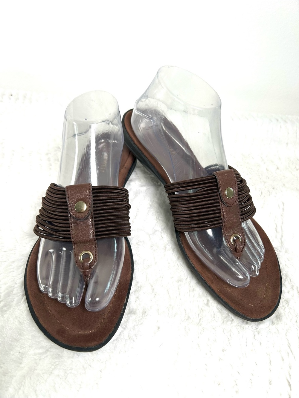 Nine West Thong Style Sandal Cocoa Brown Flats Elastic Cord Band Size 9.5 NWOT